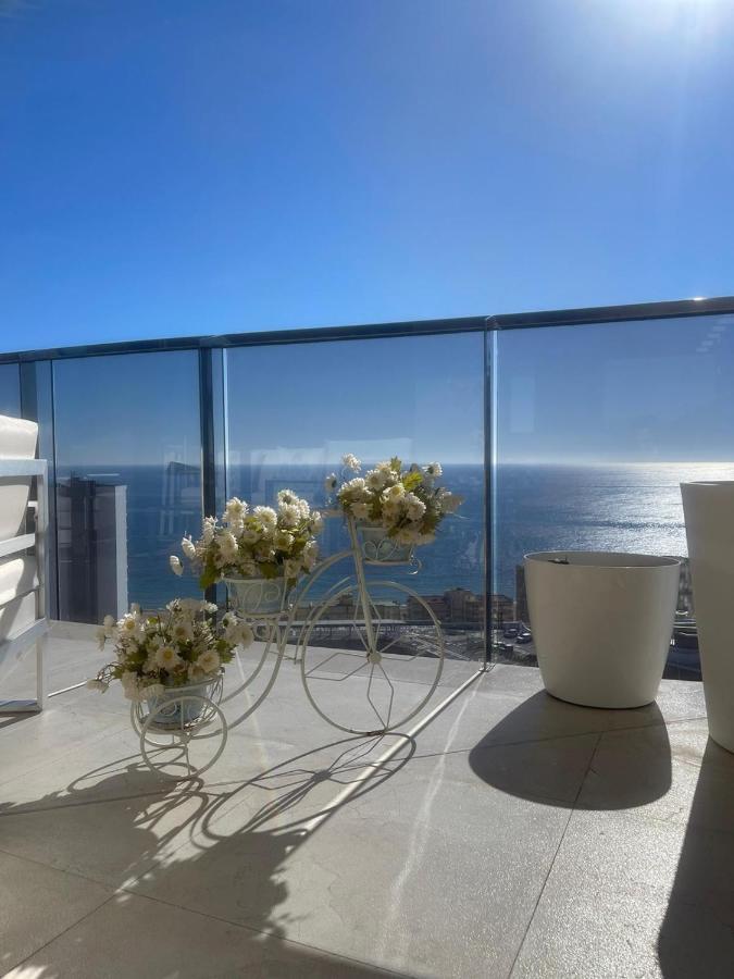 Апартаменти Sunset Waves Benidorm Julieta Vistas Al Mar Premium 200 Mt2 Con Jacuzzi En Terraza Екстер'єр фото