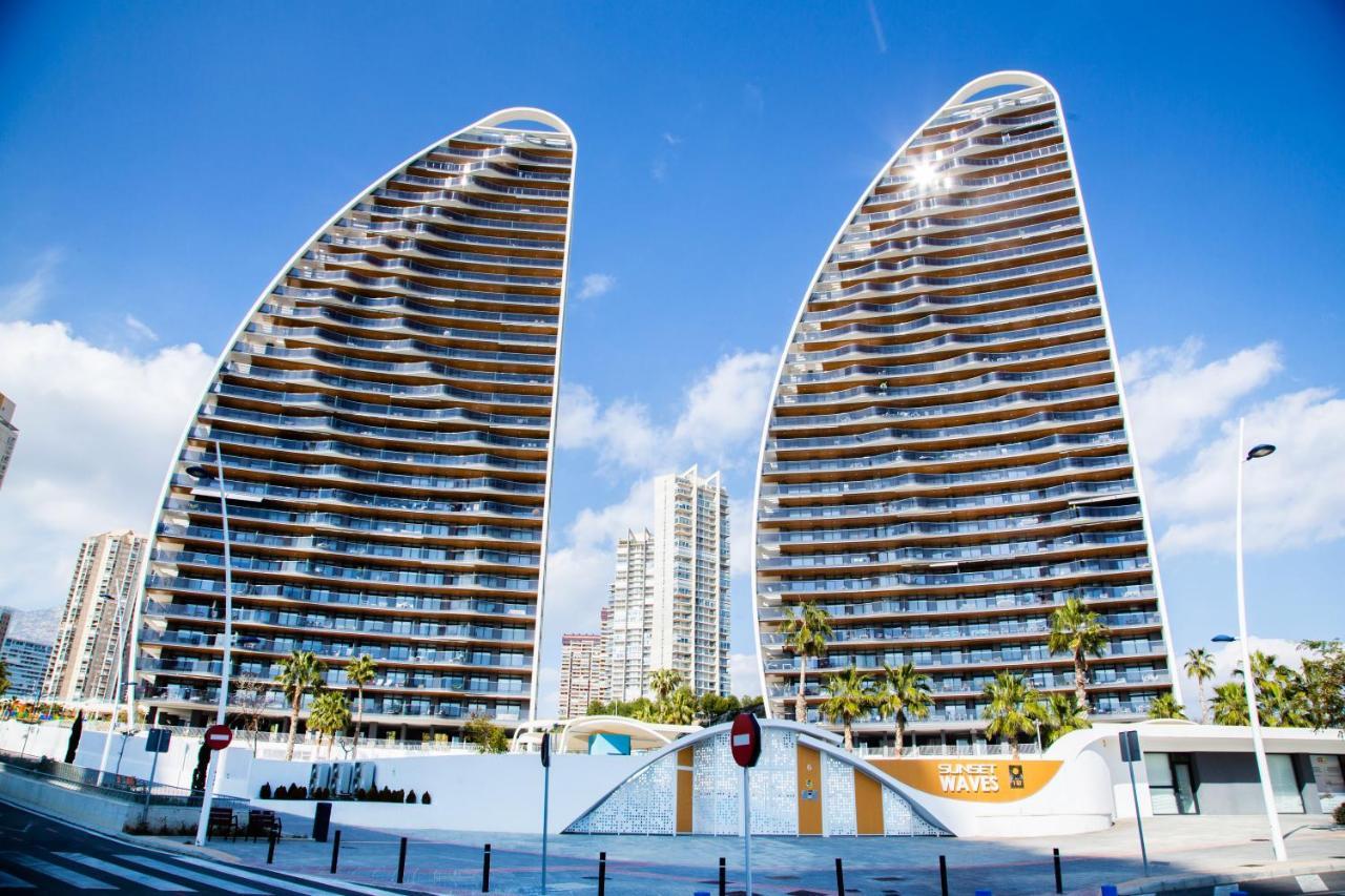 Апартаменти Sunset Waves Benidorm Julieta Vistas Al Mar Premium 200 Mt2 Con Jacuzzi En Terraza Екстер'єр фото