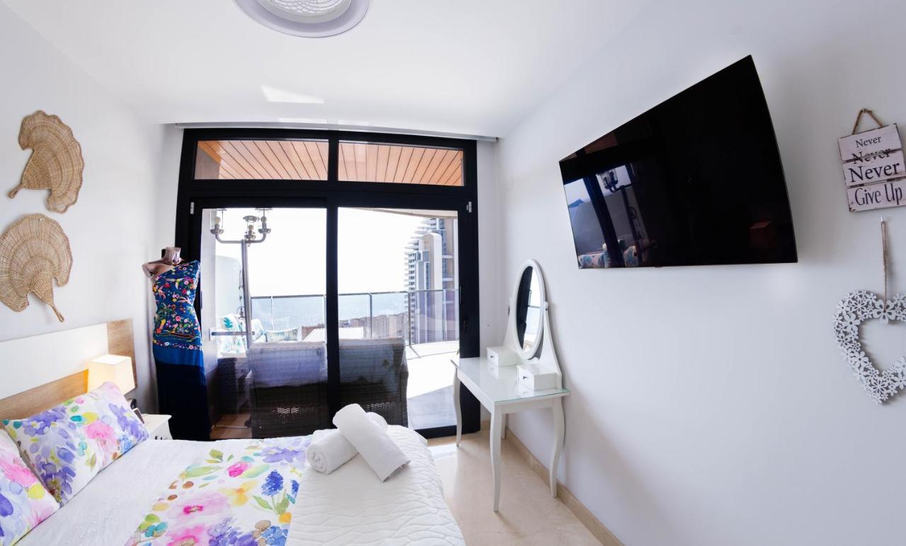 Апартаменти Sunset Waves Benidorm Julieta Vistas Al Mar Premium 200 Mt2 Con Jacuzzi En Terraza Екстер'єр фото