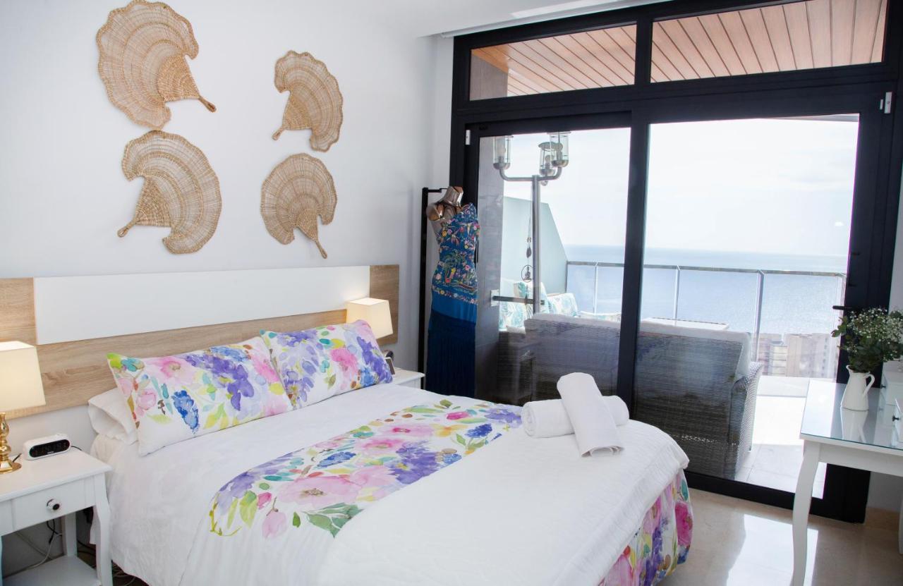 Апартаменти Sunset Waves Benidorm Julieta Vistas Al Mar Premium 200 Mt2 Con Jacuzzi En Terraza Екстер'єр фото